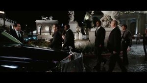 Тони Старк соблазняет журналистку/Железный человек (Iron Man)