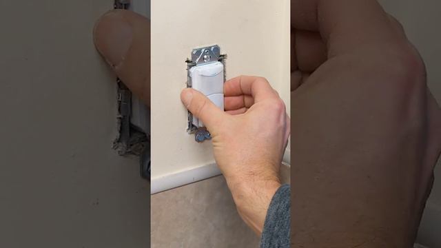 Changing the Face on a SWX 100 Series смотреть онлайн