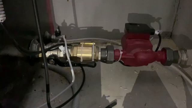 Подключение датчиков (отопление + ГВС с 4-х ходовым клапаном). Пеллетный котел Metal-Fach Smart BIO смотреть онлайн