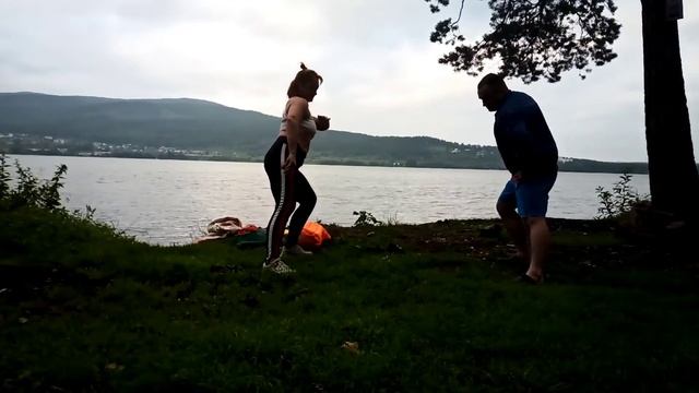 Переплыл холодное озеро Ильменское Моржи России Отмороженные Южный Урал Миасс Ильменский заповедник смотреть онлайн