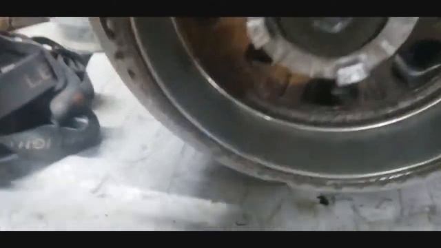 Polaris sportsman 850 putting engine back together and running смотреть онлайн