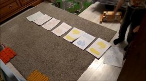 Дорожка- сороконожка. Подвижная развивающая игра для детей 3-6 лет. Учим с детьми право - лево