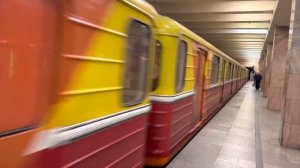 Электропоезд 81-717/714.5 «Синергия-2» на станции «Улица 1905 года»