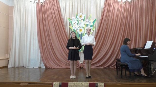 Муз. М. Глинки, сл. Е. Растопчиной. "Зацветёт черёмуха" Заячникова Мария/Попова Валерия смотреть онлайн