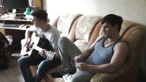 Вечно молодой. Гитара. Вечер дома