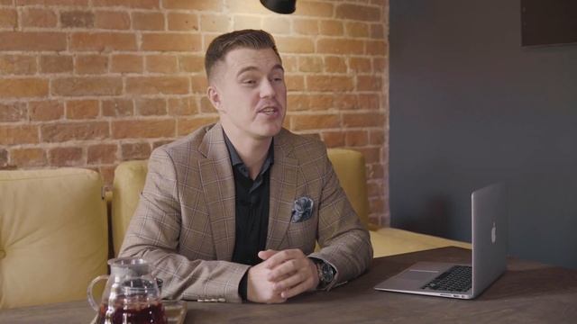 Фуршетная свадьба. Как сэкономить и не прогадать | Ведущий Александр Палюткин