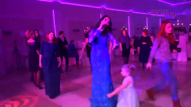 Новогодняя вечеринка от журнала SPLENDID смотреть онлайн