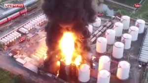 Видео пожара на нефтебазе под Киевом, снятое беспилотником