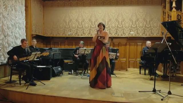 Наталья Михайлова - "Бедовая" (В. Баснер - М. Матусовский) смотреть онлайн