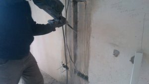 Зачем нужен кабель канал в стене