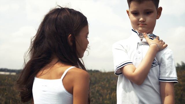 Детство.
Слова и музыка Rauf & Faik в исполнении Влад Харламов смотреть онлайн