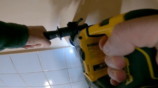 Сверлить без пыли или система пылеудаления для инструмента #DeWALT DWH161N обзор и тест смотреть онлайн