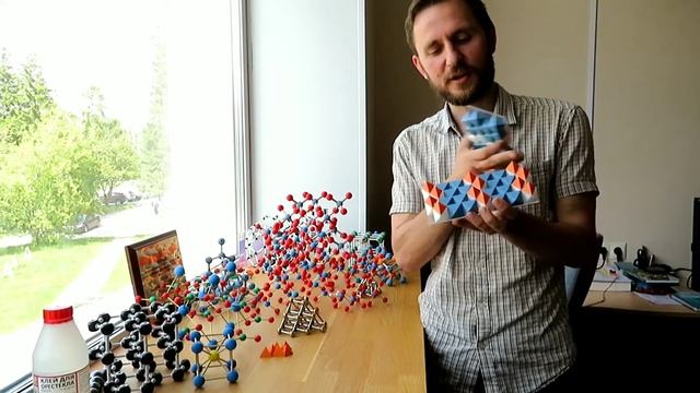 Обзор структуры пироксена, распечатанной на 3d принтере смотреть онлайн