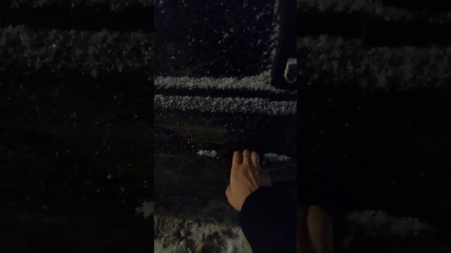 Как отрыть машину если забыл ключи в машине или не срабатывает сигнализация открытия машины смотреть онлайн