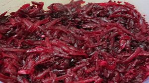 Свекла тушёная с яблоком