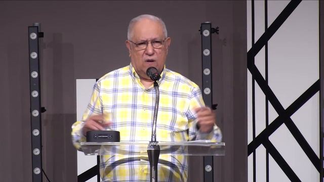 Let Go and Let God | Pastor David Fernandes (09-01-2022) смотреть онлайн