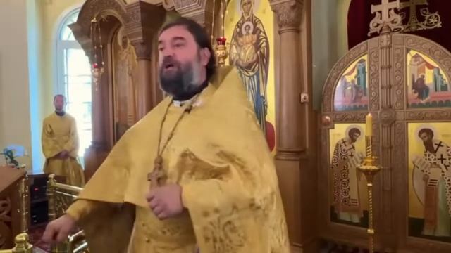 Андрей Ткачёв ругает прихожанок смотреть онлайн