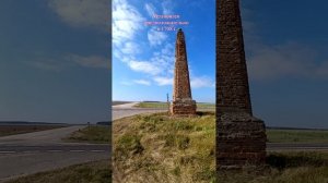 Путешествия по Беларуси: Мемориальный обелиск в деревне Алексичи