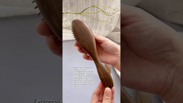 Each sandalwood hairbrush pattern is given by nature #haircare #woodworking #naturelovers #selfcare смотреть онлайн