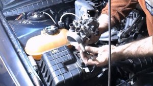 Устанавливаем крышку распредвала от X20SE на C20NE