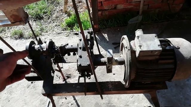 Экструдер самодельный, для приготовления качественных кормов.