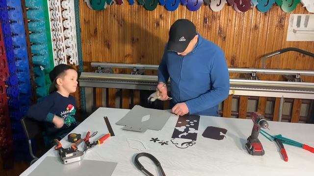 Изготовления почтового ящика из оцинкованной стали с полимерным покрытием.