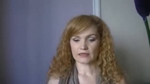 Как подстричь челку дома