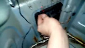 Рено Логан Вода в багажнике