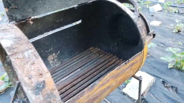 МАНГАЛ С КРЫШКОЙ, сварил просто бомба смотреть онлайн