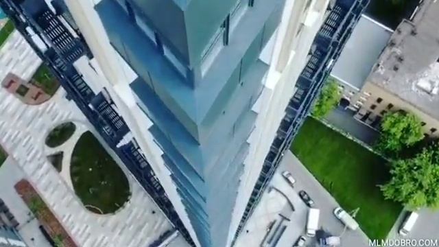 ПАДЕНИЕ НЕБОСКРЕБА! Аэросъемка с дрона DJI Mavic 2 Zoom смотреть онлайн