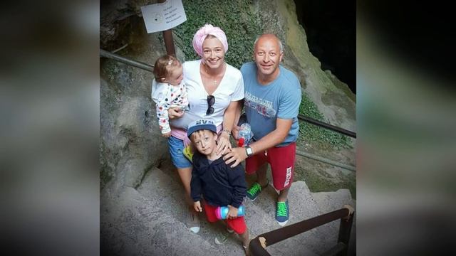 МАТЬ-КУКУШКА! Почему Оксана Акиньшина не воспитывает ни одного своего ребенка? смотреть онлайн