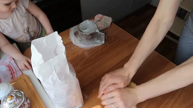 VLOG: Готовим курник вместе с доченькой / ЛайфХак - Апельсин чистим быстро и легко / OrenMama Vlog смотреть онлайн