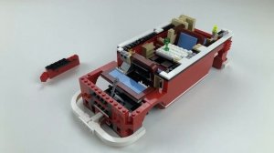 Stop Motion Build of Lego Volkswagen T1 Camper Van (10220)