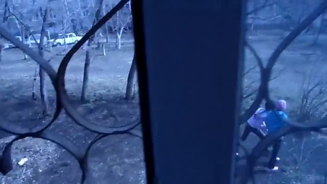 Саня доставай пистолет смотреть онлайн