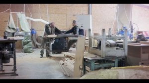 Резная мебель.