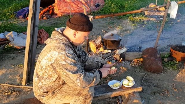 Как приготовить стерляжью уху на костре смотреть онлайн