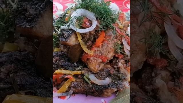 Карп по царски с овощами. #shortsКак вкусно приготовить рыбу