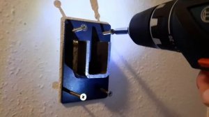 Как сделать простой турник в коридорный проём своими руками.