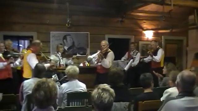 Köust 2011 Lillklockarns polka смотреть онлайн