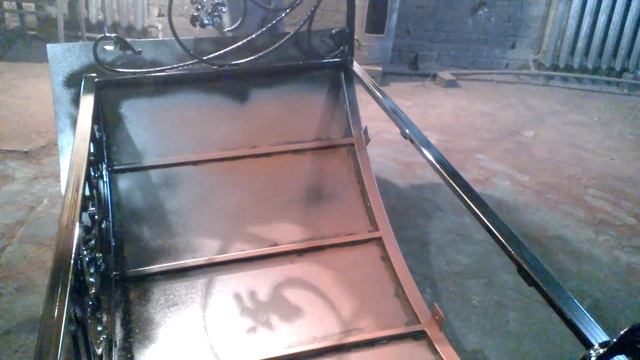 Процесс покраски кованого козырька. смотреть онлайн