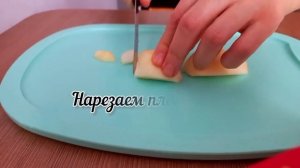 Яблочный пирог. Рецепт яблочного пирога на сметане. Вкусный яблочный пирог.