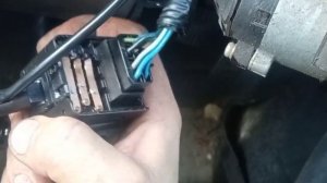 Не выключаются фары Шевроле Ланос. +Сварка выхлопа через зеркало.