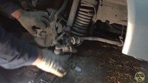 Мерседес (W 202) лопнул рычаг