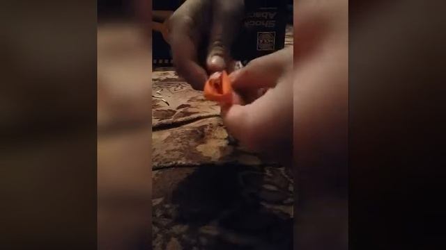 Как сделать оружие из ручки смотреть онлайн