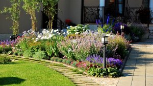 ?Великолепные идеи для ландшафтного дизайна / Beautiful landscaping for a garden plot / A - Video