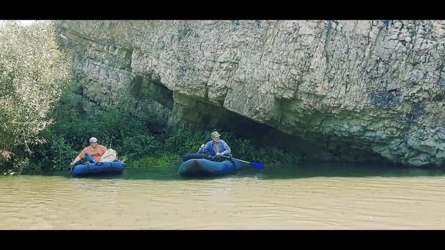 Сплав на лодках по реке Урал. смотреть онлайн