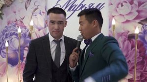 Интервью на казахской свадьбе в Омске