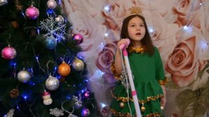 Новогодняя песенка для детей\ "Были бы у ёлочки ножки.."\