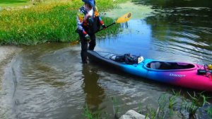 Ways to get in and out of your kayak alone