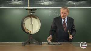 18. Электричество. Влияние диэлектрика на емкость
